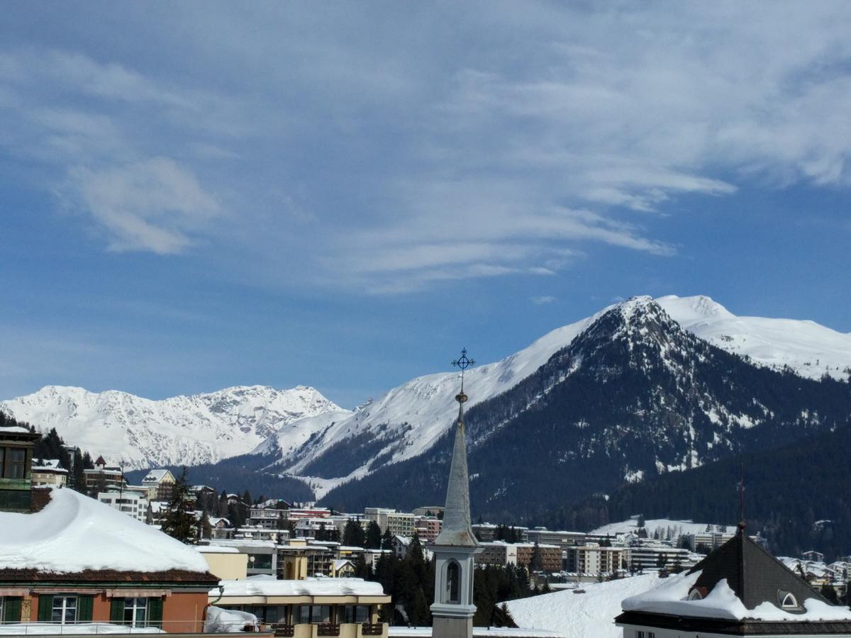 Holiday Accommodation - Swimming Pool Available Davos Bagian luar foto